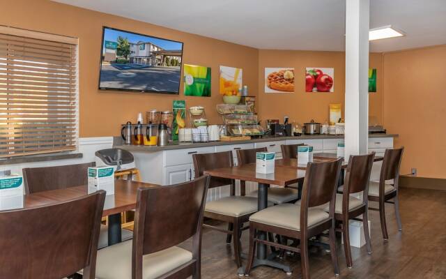 Oxford Inn Silverdale