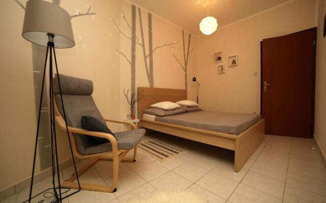Dandelion Apartment