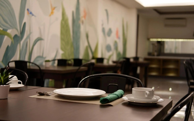 Lun Hotel Manado
