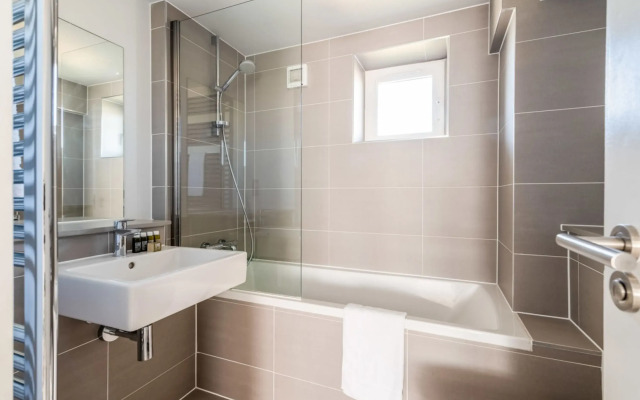 Belgravia Apartment 45