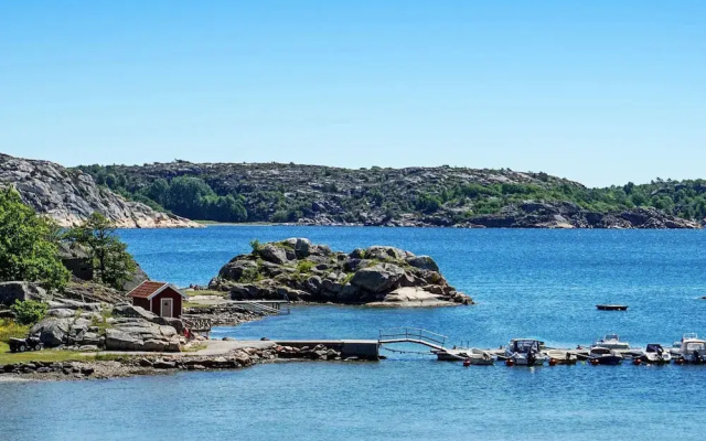 5 Person Holiday Home in Kungshamn