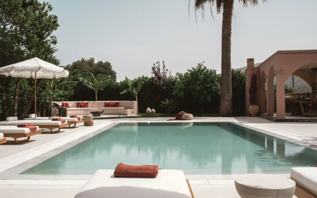 Kokkinochoma Slow Living & Suite Zante