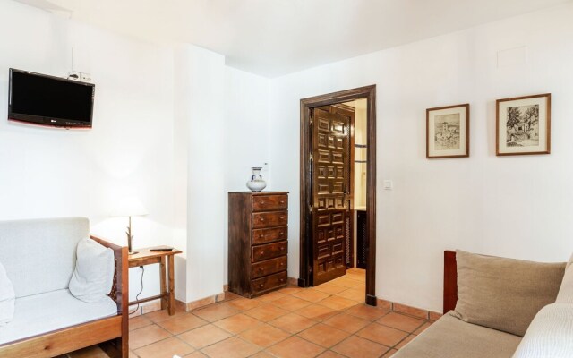 City Apartment near Alhambra