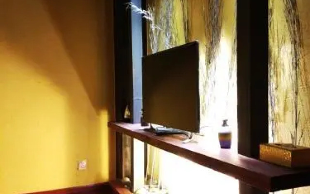 JIUMI Snow Mountain Original Art Hotel