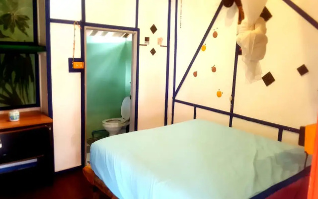 Bailan Hut Resort & Restaurant
