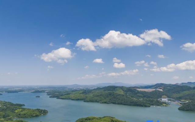 Taoran Meijie Boutique Holiday Hotel