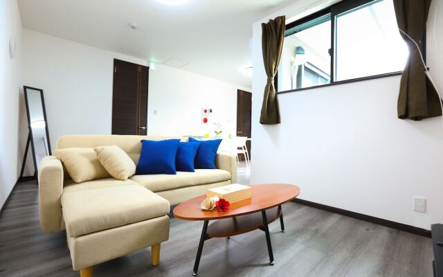 Tsuruhashi House