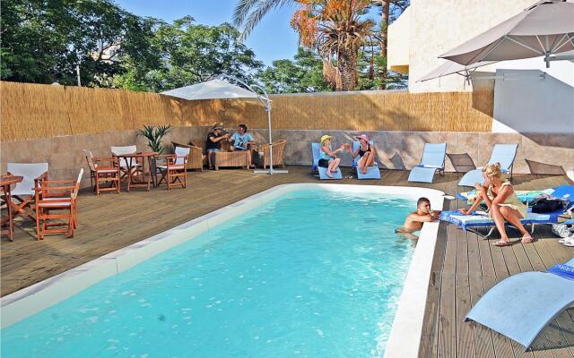 Lotus Rise Hotel