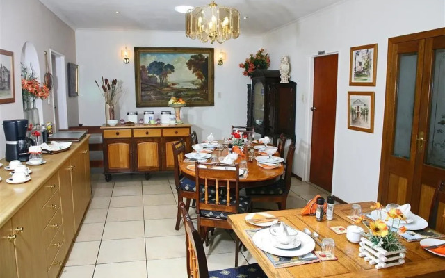 Highlands Lodge Guest House