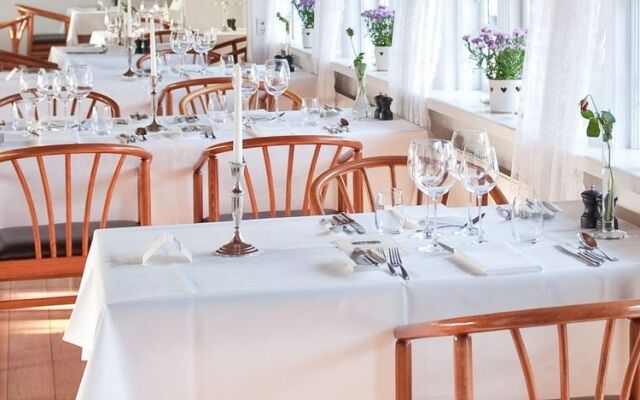 Strandgaarden Badehotel