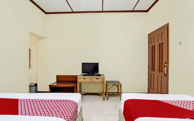OYO 92534 Fajar Indah Guest House