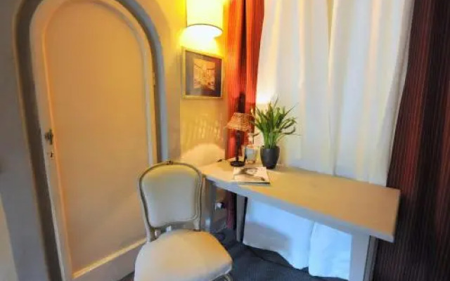 White Suite Santo Spirito