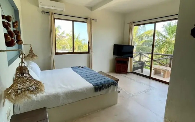 Luxury Ocean Front Villa - Adults Only