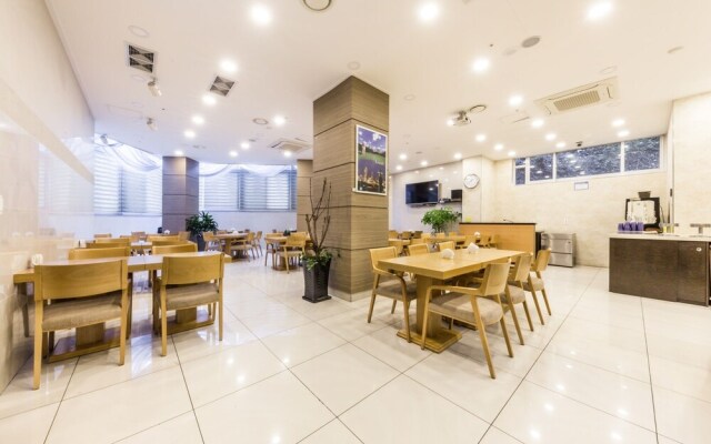 CS Avenue Hotel