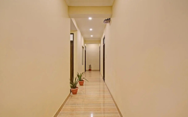 OYO 27787 Hotel Serenity Hideaway