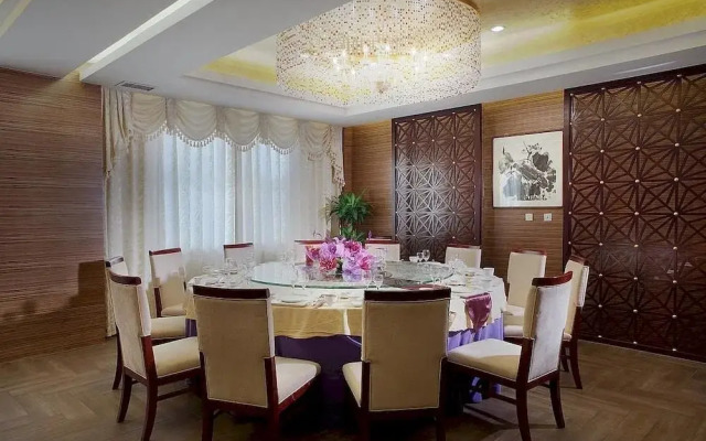 Chengde Tianbao Hotel