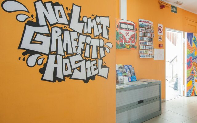 Graffiti Hostel