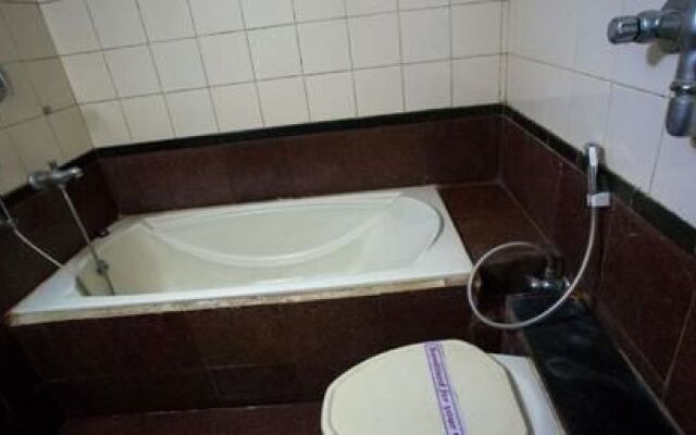 Hotel Nandhini - Minerva Circle