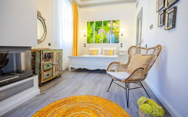 otel FANARİ bozcaada