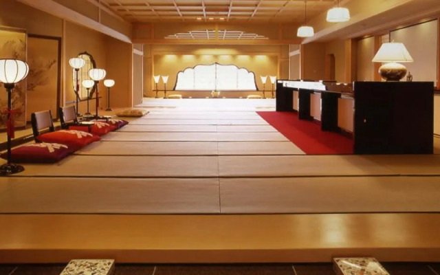 Yamaumi Onsen Shyuku Kaifuu