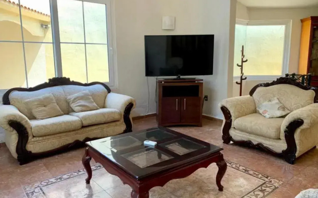 CASA con alberca, súper ubicación. Puerto de Veracruz
