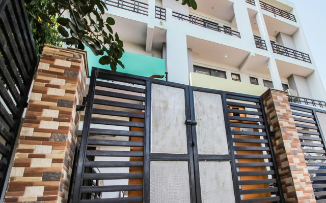 Oyo 24075 Galaxy Guest House