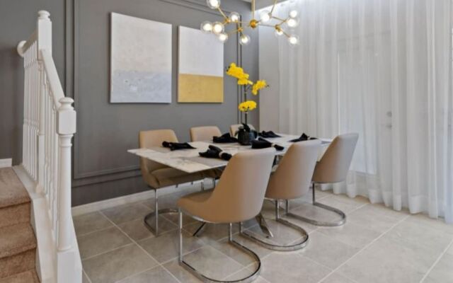 Townhome at Solterra NH 18005