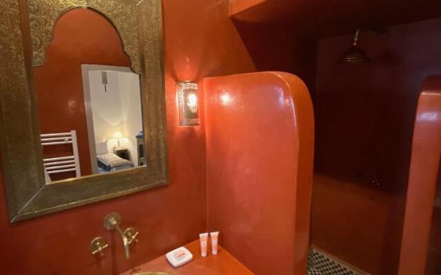 Riad Ajarif by Riad Tawargit