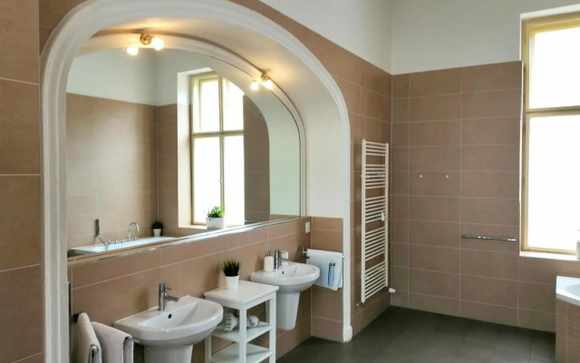 Luxury Design City centre Apartment