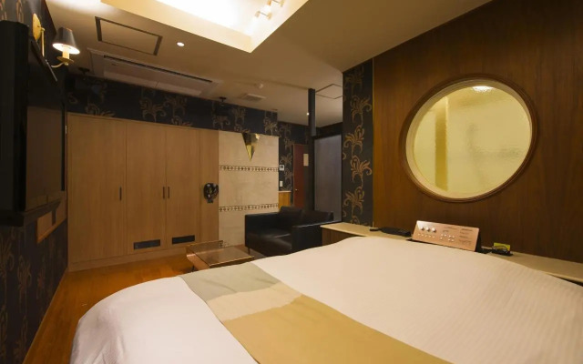 Hotel Crest Kinshicho