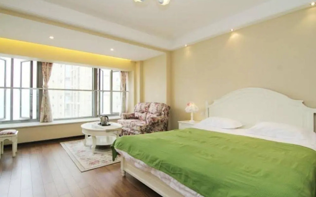 Chongqing Impression Riverside Apartment