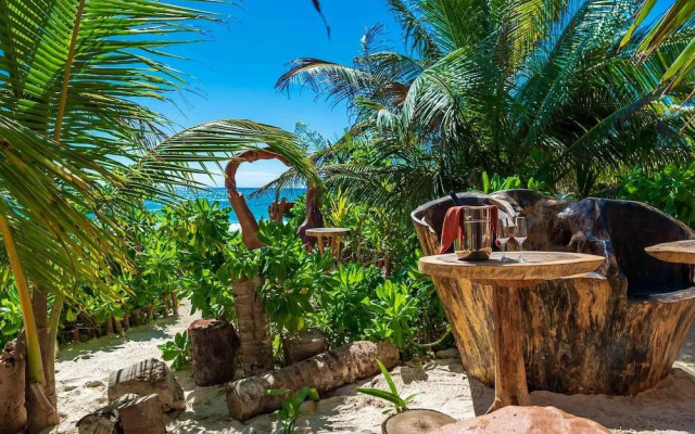 Kanan Tulum Treehouse, Rooftop, Beach Club & Spa - Adults Only