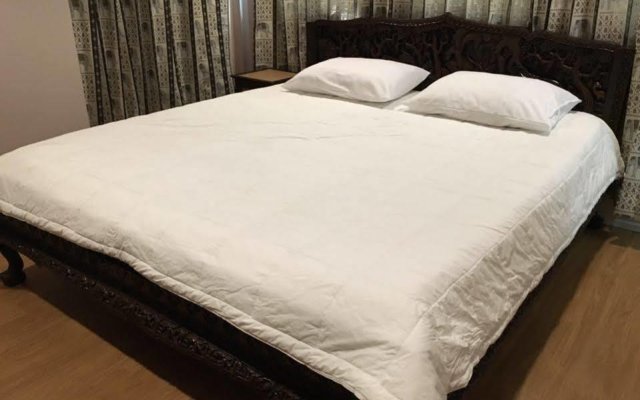 Airport Link Hua Mak Condo