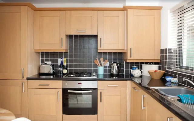 Fabulous House Very Near Charlestown Harbour