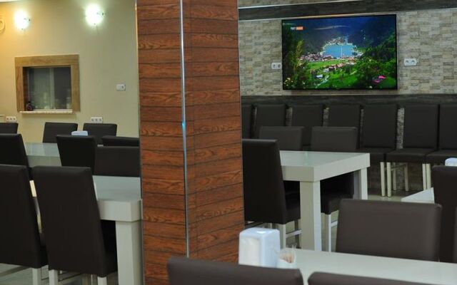 Çam Otel & Restaurant