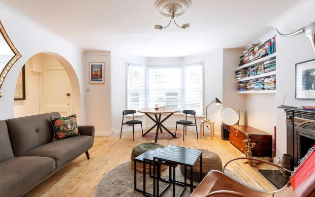 Quaint Fulham Retreat: Cozy 1-bedroom Pied-à-terre
