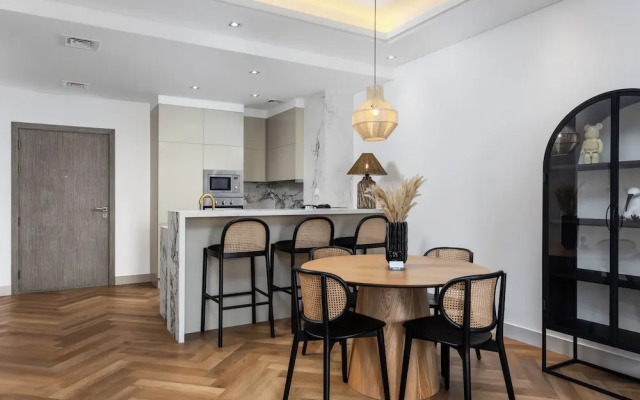 Waves - Premium Seaside Retreat With Private Beach