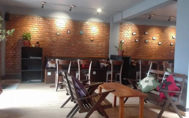Cafe Beyond and Guest House