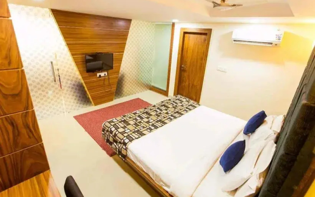 Hotel Pride By Samrat