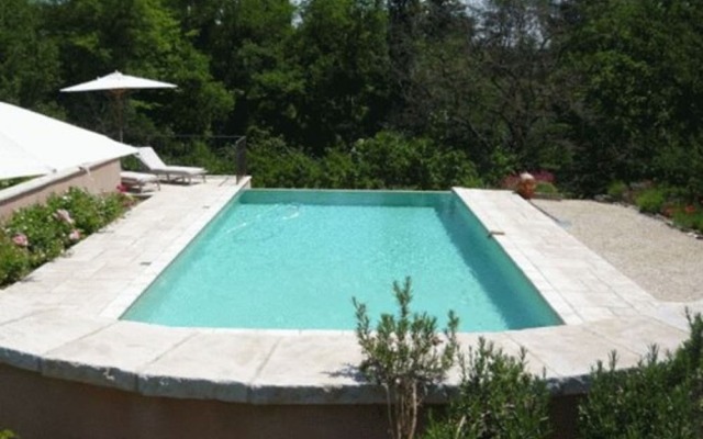 Le Mas Saint Jacques