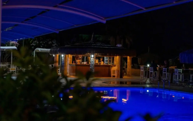 Tiana Beach Resort - All Inclusive