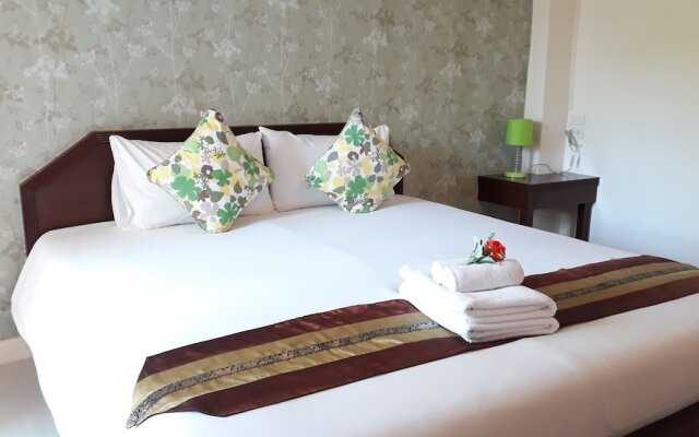 Chumphon Travelodge Hotel