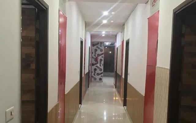 FabHotel Pearl Grand