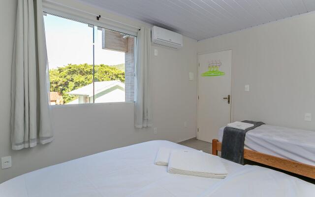 Casa tranquila c/ jacuzzi e churrasqueira SJP168