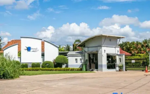 SeaBreeze Residence Mae Phim SB141
