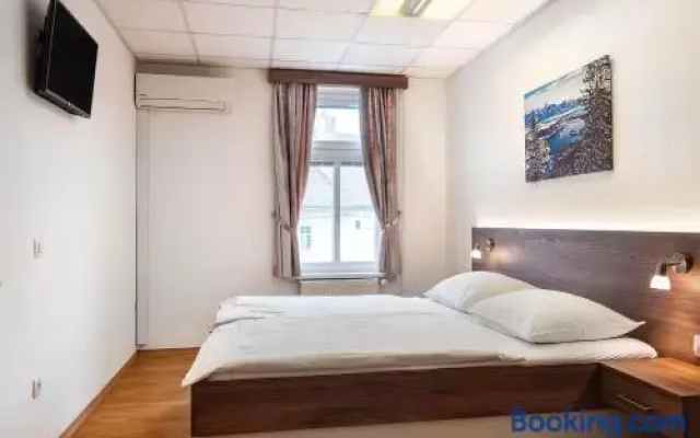 Apartment Center