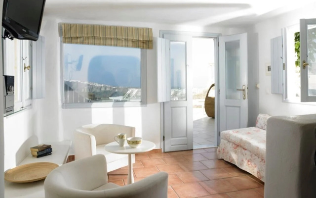 Suites of the Gods Cave Spa