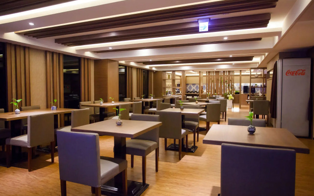 Talmud Hotel Yizhong