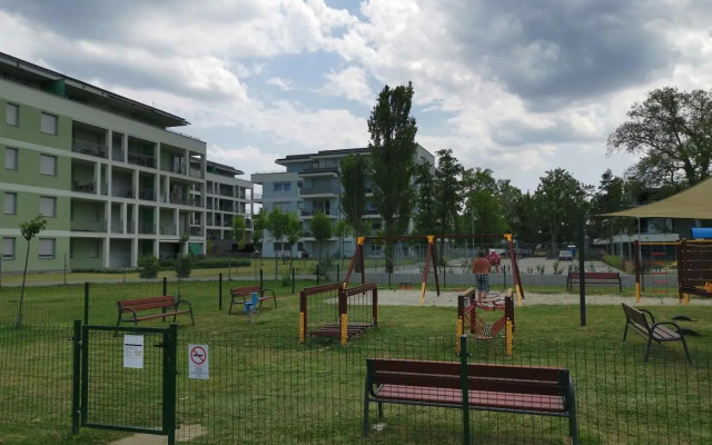 Vízpart Honvéd Apartman