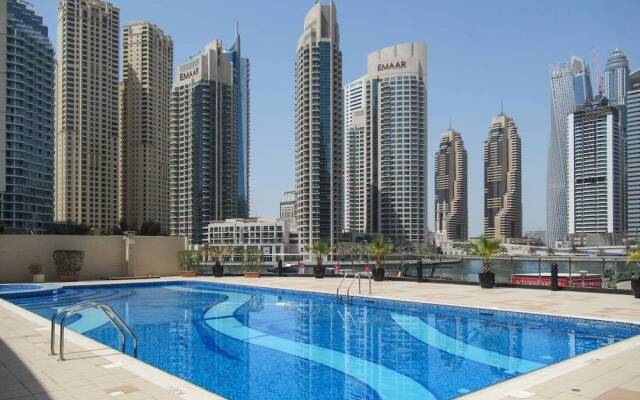 Elegantly Modern 1BR With Lovely Marina Views!